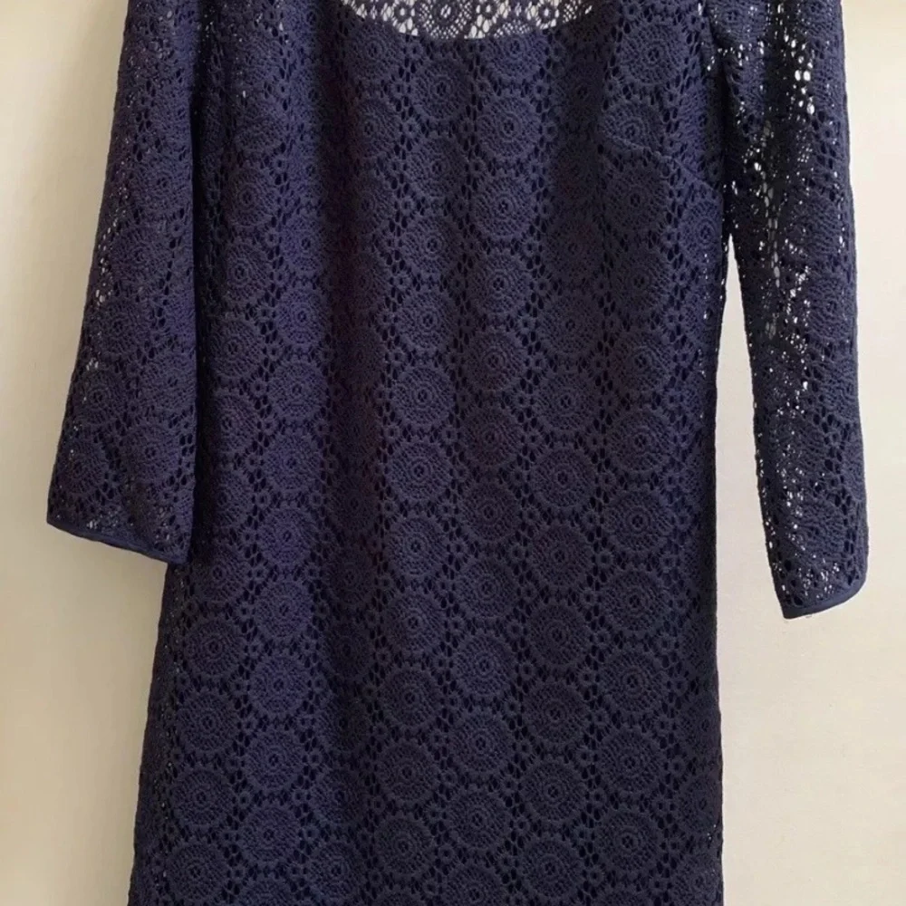 Lilly Pulitzer Topanga True Navy Blue Breakers Lace Dress Medium Bell Sleeves - Picture 8 of 13